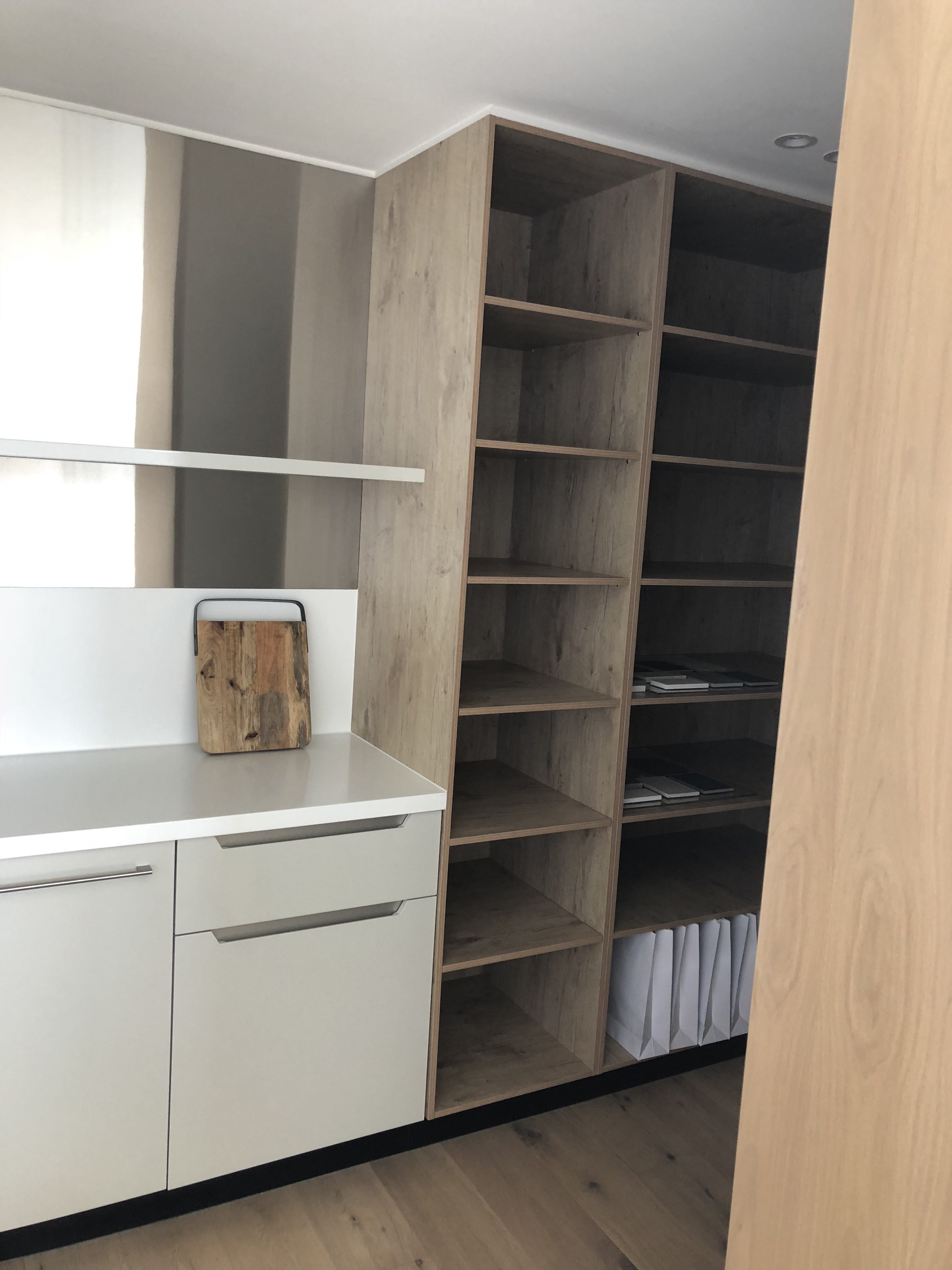 Finishes in the Barca Display Kitchen (taken by PropertyMash on 14/06/18)