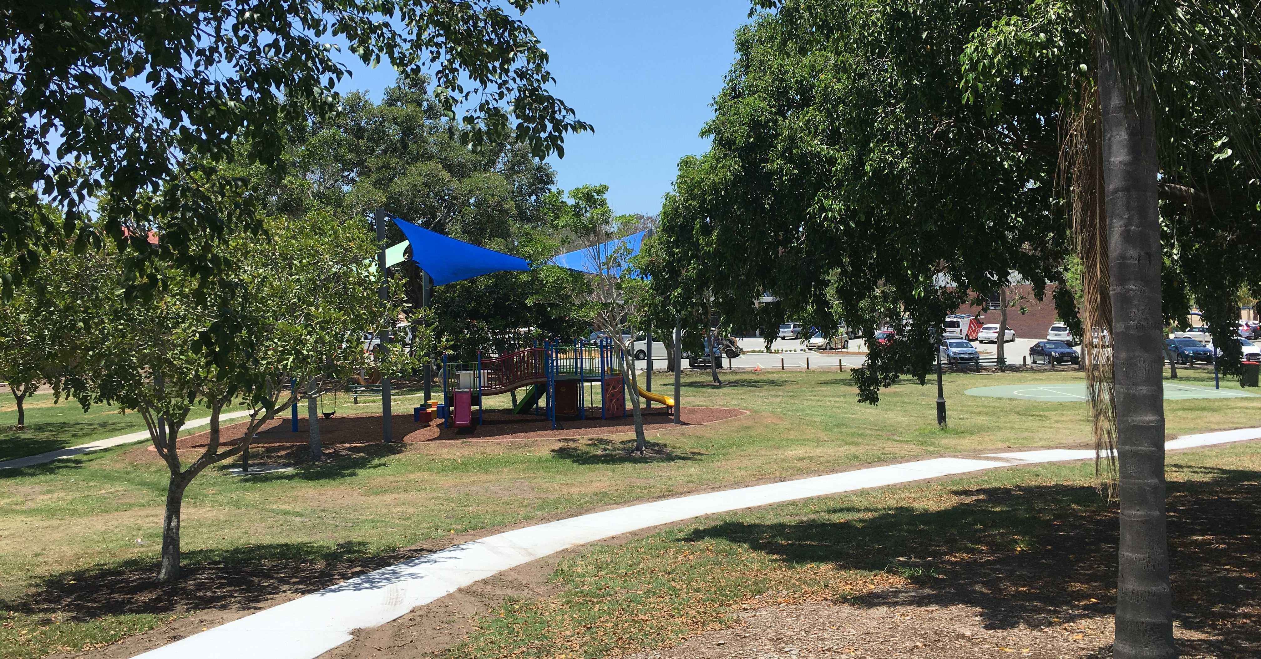 Toowong Park is just across the road. Photo taken by Property Mash 30/11/2016.