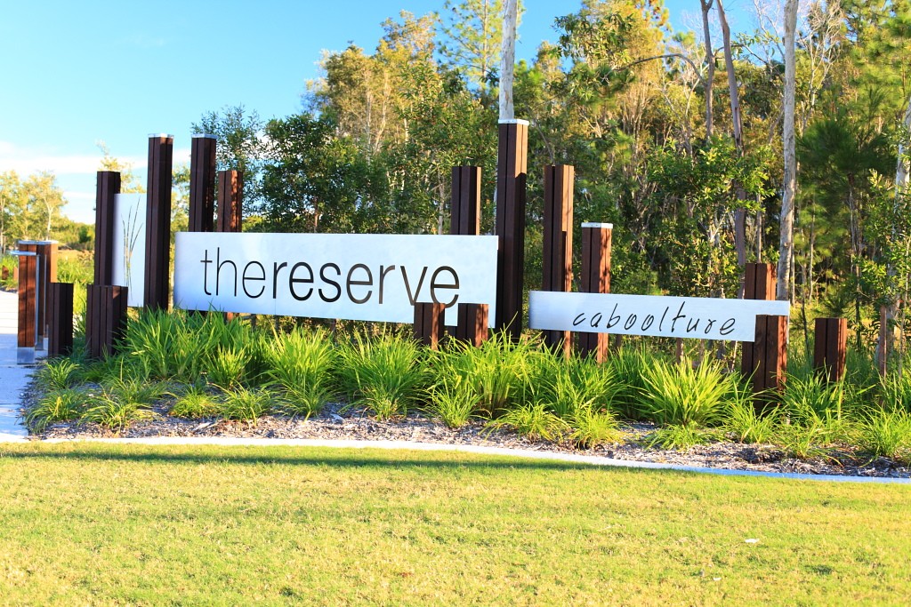 the-reserve-entrance